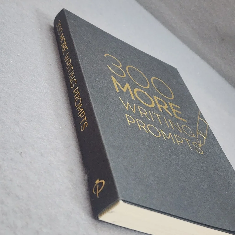 Piccadilly‎ 300 More Writing Prompts Journal Black Gold Creative Writing Unisex